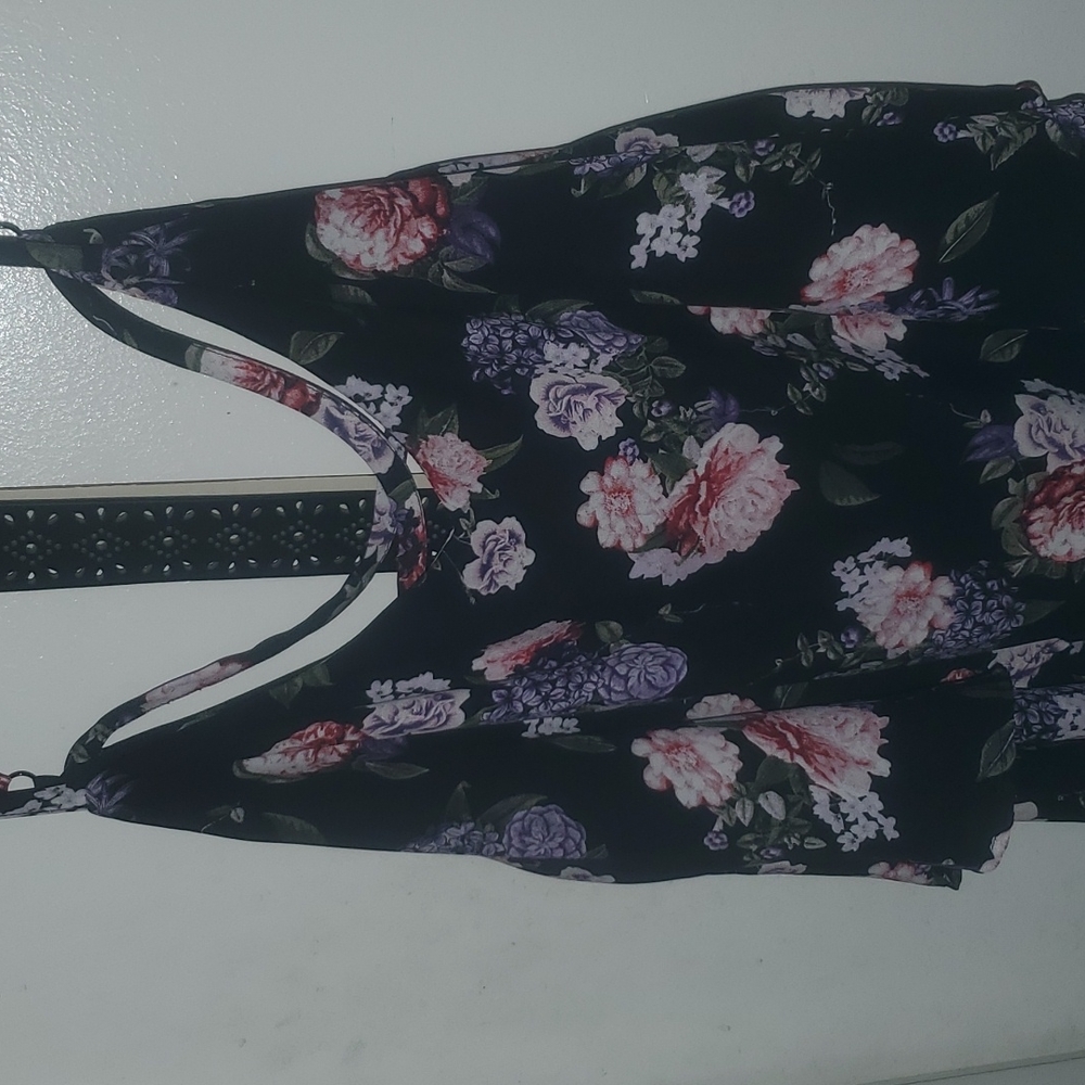 Torrid 3X Black Hyndrangea Camisole